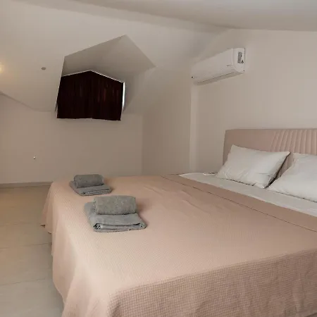 Dalyan With Private Pool For Rent A Very Special In Nature Dalaman Blue Crab - 9923178 *