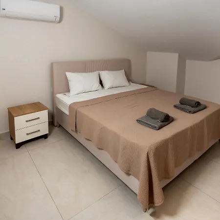 Dalyan With Private Pool For Rent A Very Special In Nature Dalaman Blue Crab - 9923178 别墅